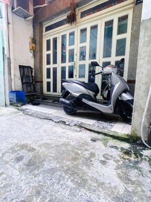 nhà chính chủ 3 bước ra mặt tiền .
_ ngang 4m _ 4 tầng bề thế _ 6pn _
___________________________