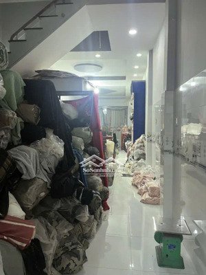 bán gấp nr 72m2, 8,5 tỷ ở lạc long quân, p 10, tân bình, hcm