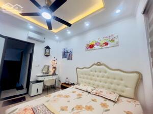 Bán nhà Phúc Lợi 42m2 nhà mới đẹp nở hậu ngõ nông rộng đủ nội thất 6.7 tỷ