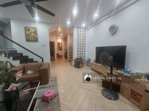 siêu khủng, bề thế! ngang to 6x17m, 90m2, 3 tầng hẻm 2 xe hơi tránh nhau lê văn sỹ, q3 chỉ 25 tỷ