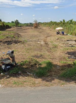 bán đất quốc lộ 80, 750 triệu, 150m2, mặt tiền 5m, ngõ 8m, tiện ích đầy đủ