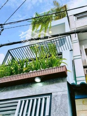 cần bán gấp nhà lê hồng phong, phường 12, quận 3 dt:75,9m² giá 4tỷ5. hợp đồng thuê 21 triệu.