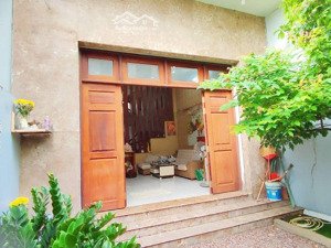 bán nhà 4 tầng, ngay lê trọng tấn, bình tân, hẻm rộng, dt: 5x20, giá nhỉnh 8tỷ ( chủ gấp bán)