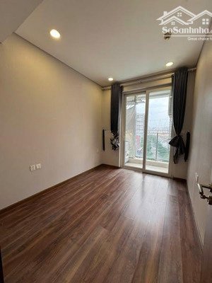 chủ bán gấp căn hộ the golden star quận 7, diện tích 70m2, 2pn 2wc, giá 1 tỷ 650