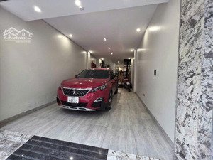 bán nhà nguyễn văn cừ, 80m ,thang máy, gara ô tô, chỉ 24 xty