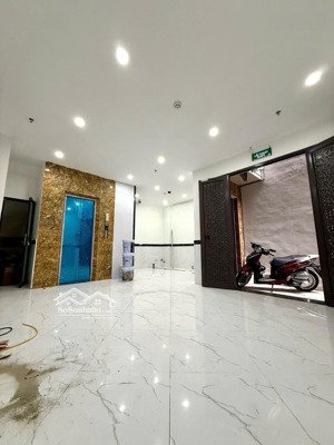 bán ccmn khâm thiên, ngõ thông, 10 phòng full đồ, thang máy, 57m2, 10.98 tỷ