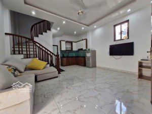 bán gấp nhà riêng tại đường di trạch, 4,65 tỷ, 31m2, 3pn + 3wc