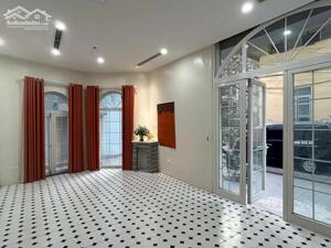 Cho thuê nhà riêng Kim Ngưu, Hai Bà Trưng 40m x 3T giá 16 triệu, LÔ GÓC, Ô TÔ, KD