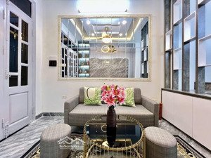 cực hiếm ! phố trần quang diệu, oto cách 30m , nhà sát phố,mặt tiền rộng,tiện ích bạt ngàn, 42m2 6t