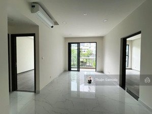 thanh toán 2.3tỷ nhận nhà- căn 3pn3wc 121m2 diamond centery,view hồ bơi, trả dãn 3năm, nhà mới 100%