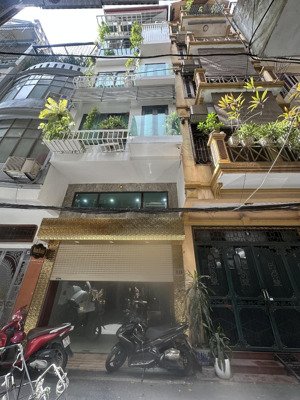 bán nhà phố trung kính to,ô tô tải đỗ cửa,ngõ phân lô thông,dt:45m 5 tầng-mt:4.1m,cách phố 10m