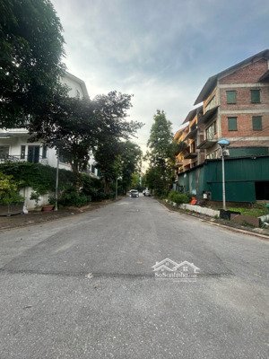 bán lk kđt tasco - foresa, nam từ liêm.90m 4 tầng, mặt tiền 6m. gí 20 tỷ.