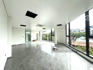 cho thuê nhà liền kề mậu lương - 85m thông sàn lô góc 3 mặt thoáng - thang máy nhập - giá 8 triệu