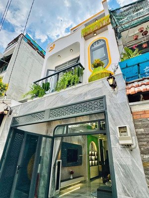 định cư nước ngoài, bán gấp nhà hẻm ô tô điện biên phủ bt. dt 69,6m2 giá chính chủ 3tỷ3 shr