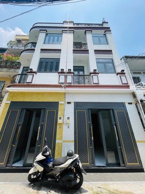 hiếm! 50m² nhà mới 4 tầng xe hơi trong nhà lê quang định sát chợ bà chiểu-5pn chỉ 9,2 tỷ