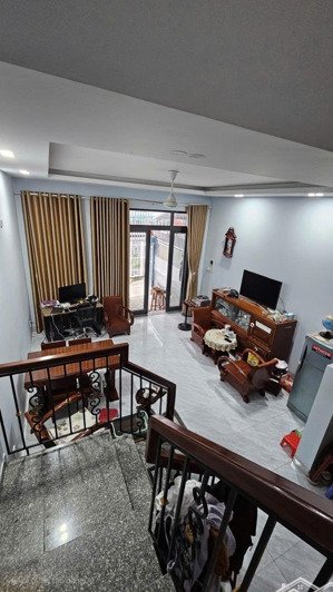 [ nhà 3,5 tầng hẻm phạm tu _ gần đường 2/4 : 100m * giá : 4,5 tỷ