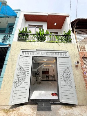 hẻm 6m thông đường số 5- pbhh - bình tân dt 4.5x 10 ( 1 trệt 1 lầu ) hẻm xe tải . 4.85 tỷ tl