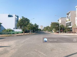 bán nhà đường phố đường 30m, nhà hoàn công chính chủ, giá bán chỉ 21.5 tỷ .