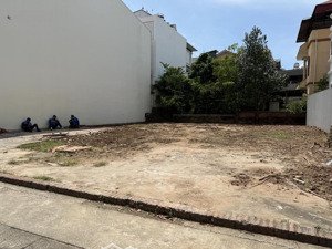 mảnh đất siêu đẹp, tăng giá từng ngày, thông số vàng ngọc thụy 106.6m2, mặt tiền 5.2m, 19 tỷ