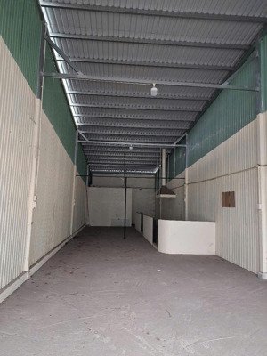 chính chủ bán gấp nhà riêng mặt tiền đường lê văn việt, quận 9, diện tích 105m2, có thương lượng