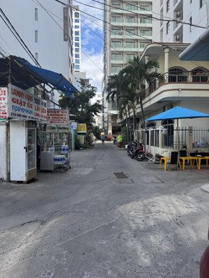 bán nhà 3 tầng khu quân trấn - hùng vương đường ô tô rộng 10m