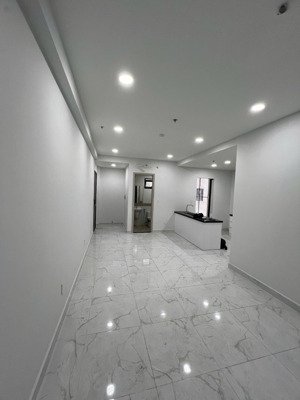 charm city dĩ an bán gấp 3pn 2wc giá bán lỗ : 2tỷ6 (bao thuế phí) view lanmark 81 cực kì đẹp.