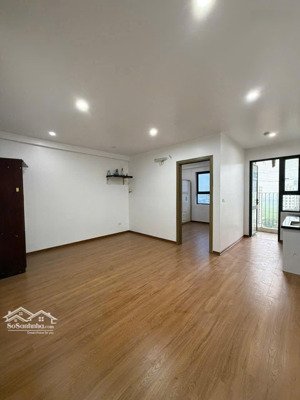 bán căn hộ chung cư 19t1 bàn giao mới 40m 2n1vs, sổ đỏ, tầng đẹp, hơn 2 tỷ