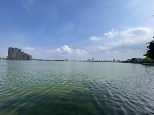 bán gấp biệt thự mặt hồ tây, toà nhà mặt phố view chính hồ tây, hướng đn cực mát 415m2 16.8mt vip