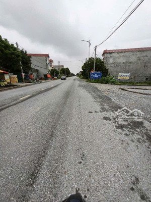 bán đất gia bình ô tô thông 50m ra ql17, cổng sân bay dt122m2 nhỉnh 2 tỷ