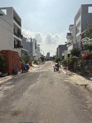 bán đất 399/12 bình thành,bhhb,bình tân
hẻm 6m kế khu dân cư vĩnh lộc dt:4-14m2 3tỷ