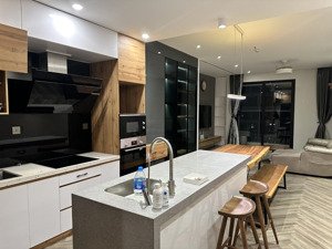 bán căn góc 3pn ban công nam, có suất để ô tô tại toà t5 vinhomes times city.