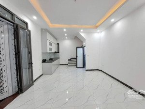 tứ hiệp/ thanh trì - nhà mới đẹp 38m2 x 6 tầng, mt 6,5m - 4pn, 5wc, full nội thất - tiện tích nét