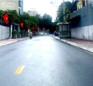 Bán Đất Mặt Tiền-Khu Trung Tâm Thủ Đức-Phố Ẩm Thực-Vincom-144m2(6mx24m)-Chỉ 12 Tỷ(TL)