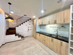 nhà 2pn 33m2 khu trung tâm phan xích long,pn chỉ 6tỷ290