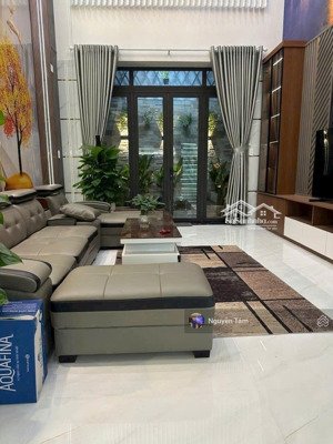 nhà 5 tầng mới xây - ngay ngã tư bốn xã - hẻm 8m lê văn quới, bình tân - 58m2