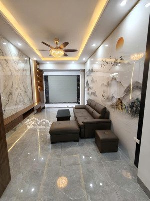 siêu phẩm phân lô 5 tầng, 35m giá chỉ 7 tỷ tại hồ tùng mậu!