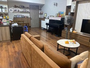 bán nhanh căn 71m rừng cọ ecopark , sẵn sổ đỏ ,full đồ , nhà mới đẹp sạch