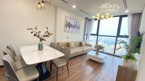 có slot ô tô. cho thuê căn hộ goldmark city 3 ngủ, full đồ đẹp 16 triệu/th. lh 