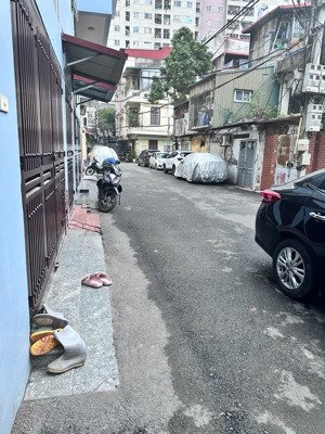 giảm chào 200tr ! bán gấp nhà 25m 5 tầng khương trung, thanh xuân chỉ 5,3 tỷ, cách ô tô 30m