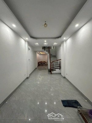 bán nhà 4pn, 38m2, giá 5,35 tỷ tại yên lũng, an khánh, hà nội, oto vf3 đỗ cửa, ngõ thông, view hồ