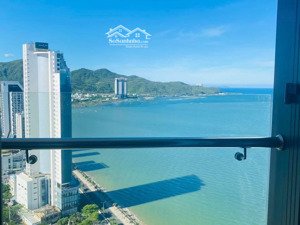 bán căn sudio view biển đông bắc giá 2.620 rẻ hơn thị trường 300triệu , căn 1pn + 65m giá 3.850
