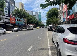 bán 2 căn liền kề mt hàm nghi, ngang 9m, thích hợp kd, đang có dòng tiền ổn định