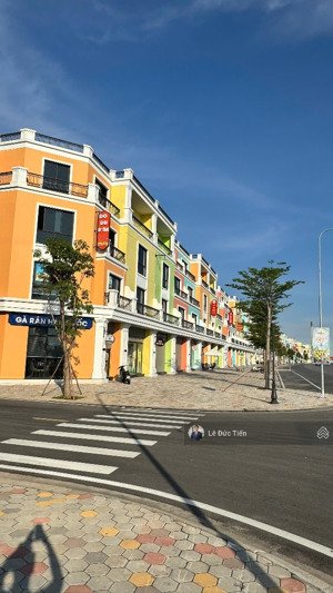 bán shophouse mặt sông tài lộc vinhomes vũ yên