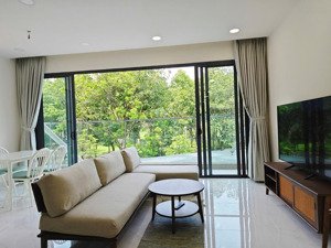 cho thuê căn hộ diamond centery 3pn + 3wc full nội thất giá 26tr/tháng có ô xe