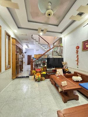 nhà phường đông hòa tp hồ chí minh