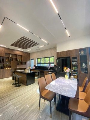 siêu phẩm - chủ cần bán nhà 4 tầng lô góc hòa xuân cực đẹp - chỉ 10 tỷ x.