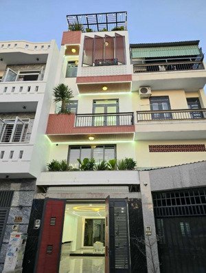 cần bán nhà nguyễn thái sơn,gò vấpgiá:4,27tỷ/ 67,2m2 (4,8x14m), sổ đẹp, gần bệnh viện, đang kd 20tr
