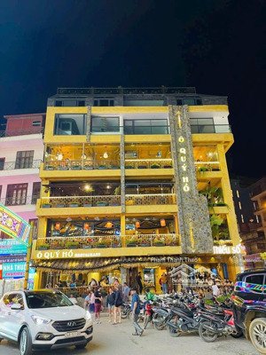 cực hiếm!cho thuê mbkd phố phạm ngọc thạch dt khủng 450m mt 22m kd mọi mô hình đều đỉnh cạnh vincom