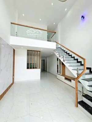 bán nhà với 400 triệu gần cổng quân đội tân phong