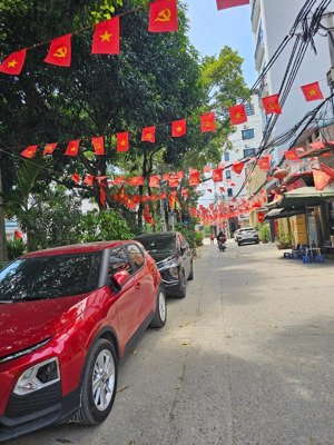 bán nhà mới đẹp ô tô, thang máy gần phố xuân đỉnh, phạm văn đồng, dt 38m2x7tầng mt 4m sổ đẹp vuông